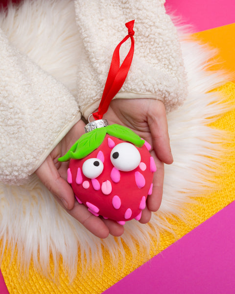 Decoratiune brad "Capsuna ochioasa"